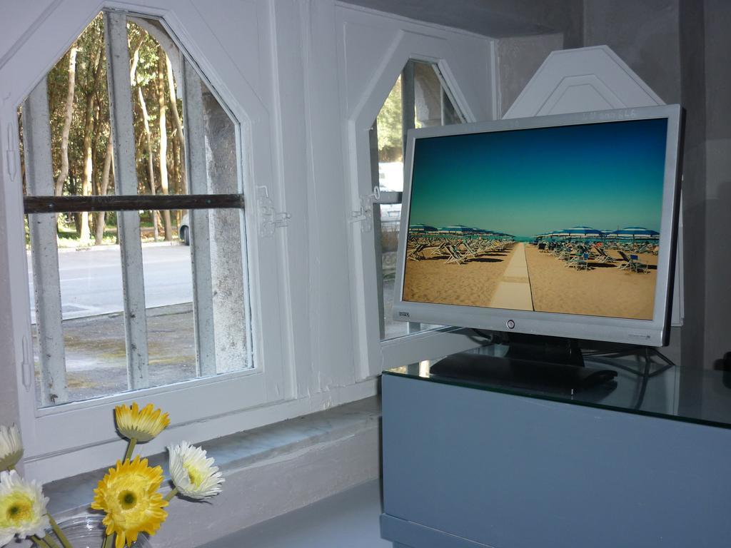 Hotel Bianchi Viareggio Dış mekan fotoğraf