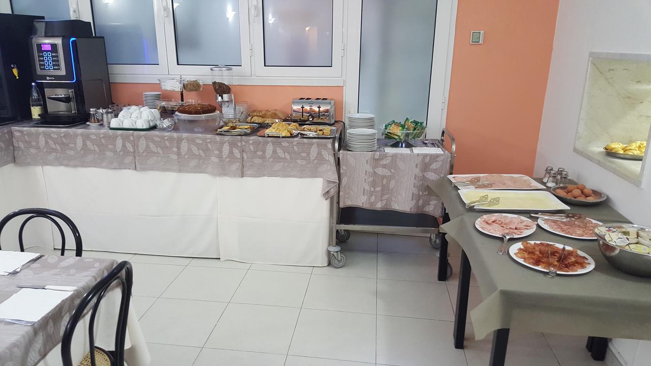 Hotel Bianchi Viareggio Dış mekan fotoğraf