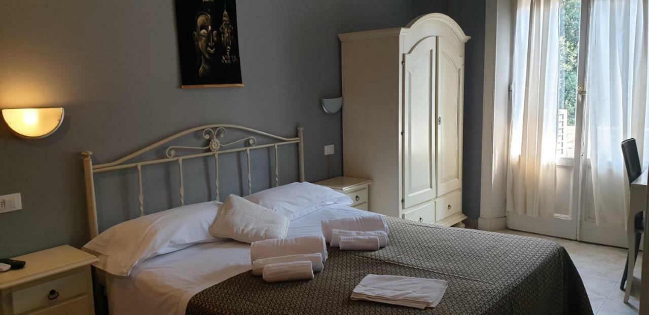 Hotel Bianchi Viareggio Dış mekan fotoğraf